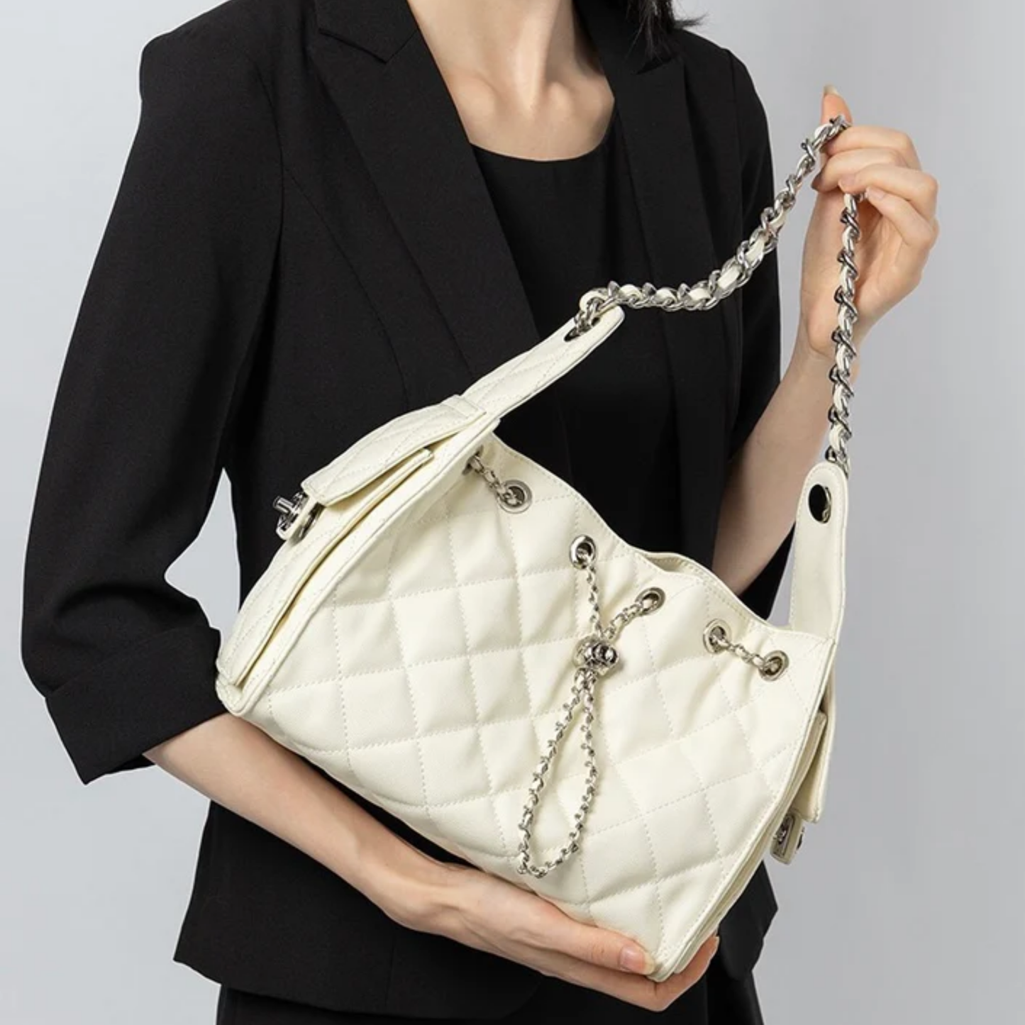 Briar | Bucket Shoulder Bag