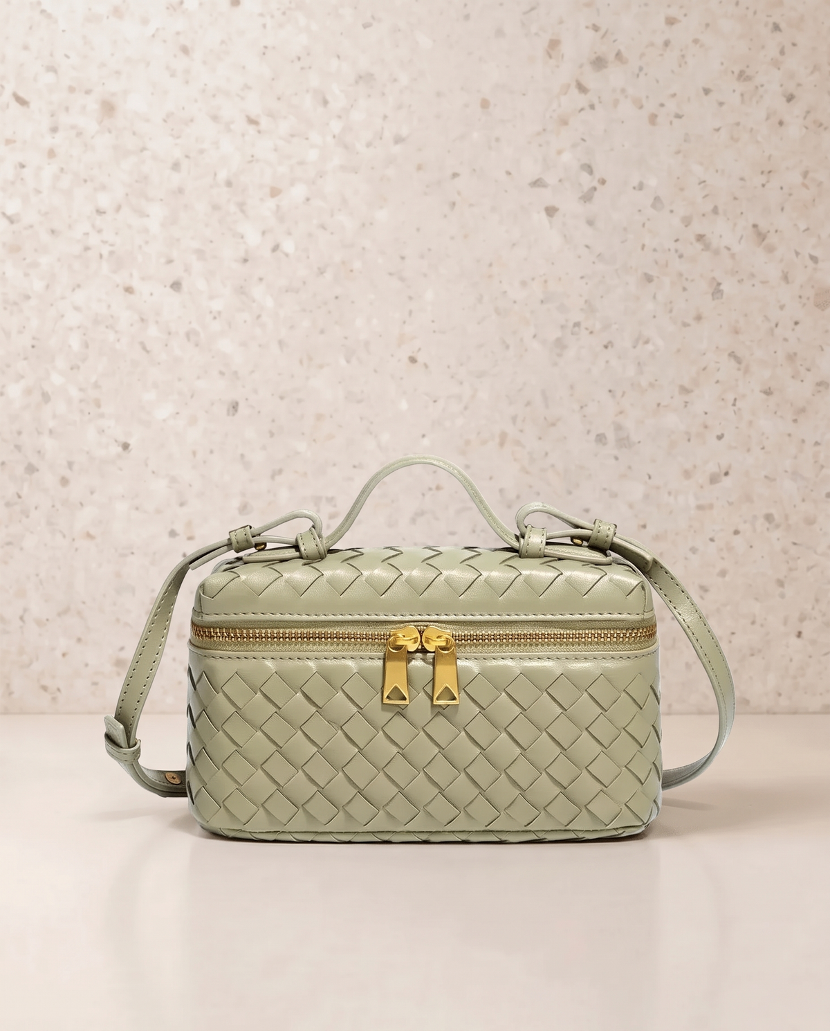 Armelle | Woven Box Crossbody