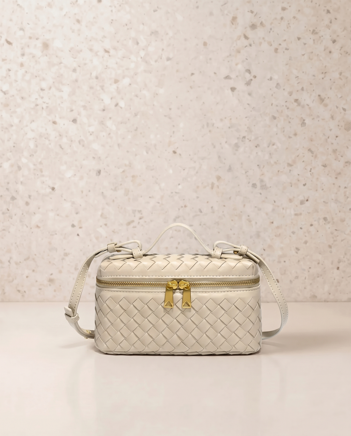 Armelle | Woven Box Crossbody