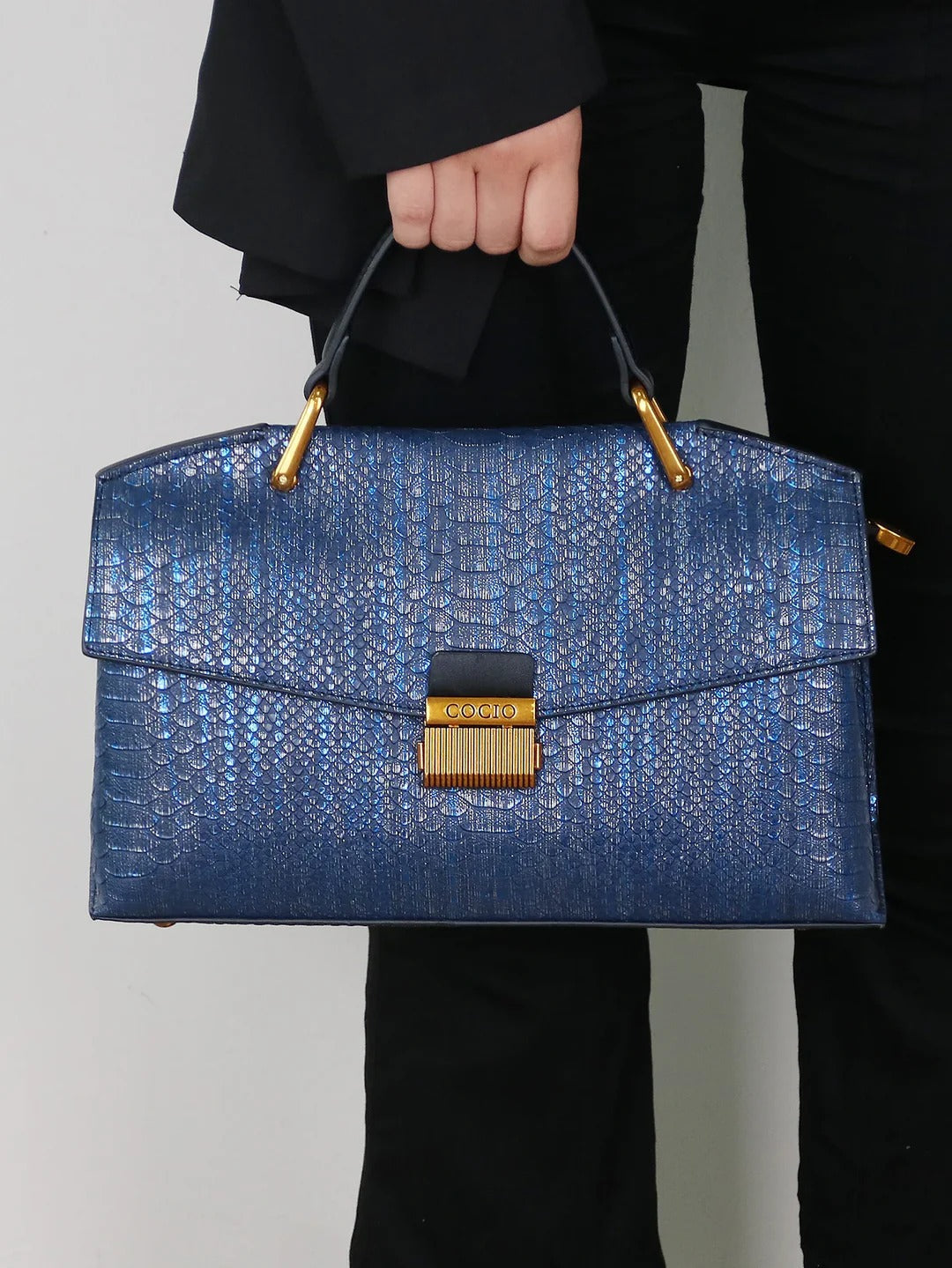 Vivienne women's shoulder bag in vegan leather by Lune Floue